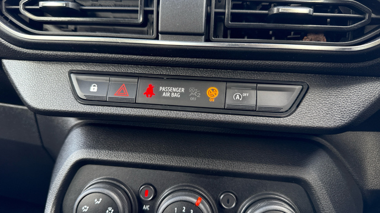 Dacia Sandero 1.0 SCe Essential 5dr Petrol Hatchback